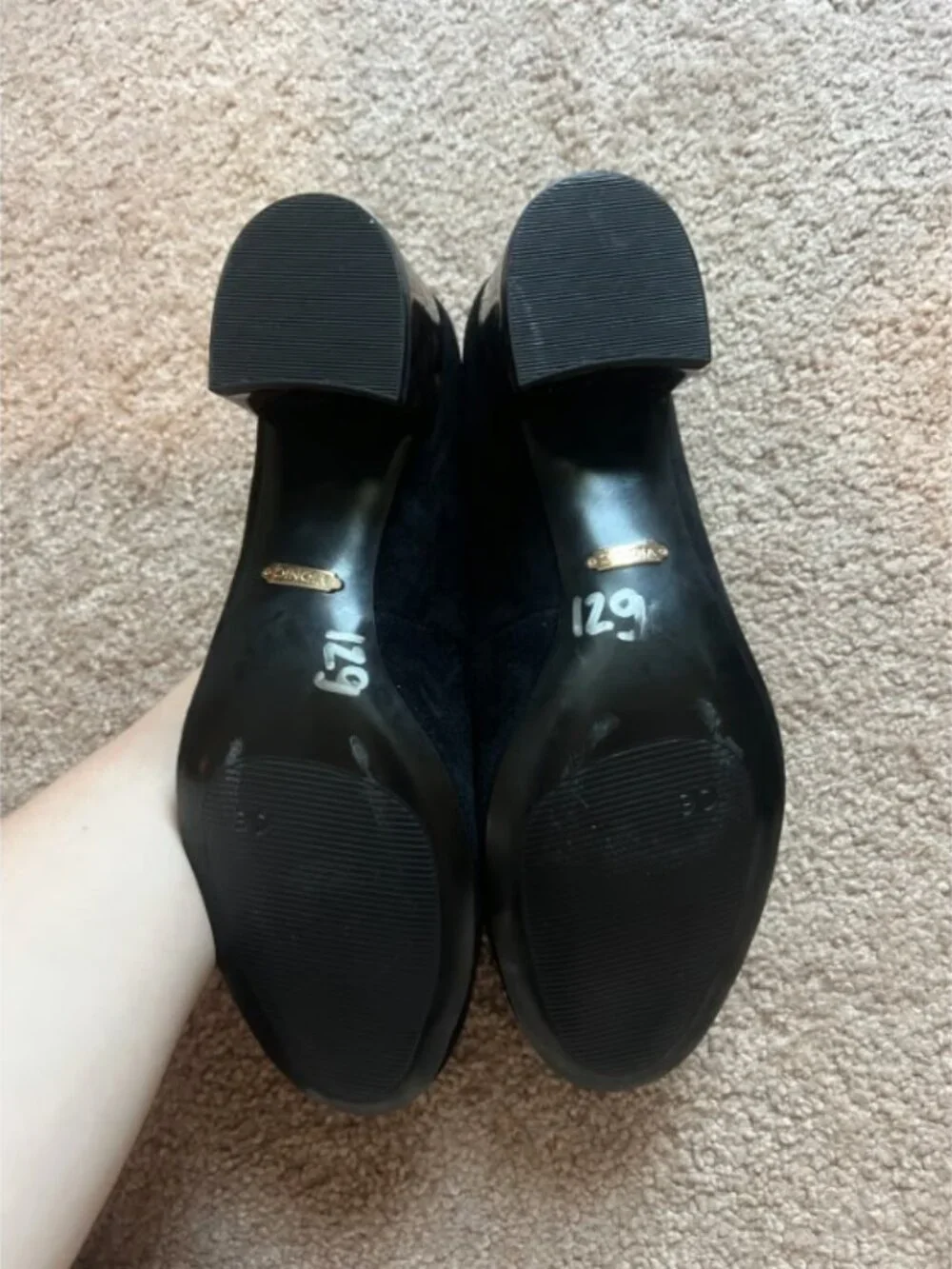 Vionic Natalie Black Suede Tortoise Block Heel Pumps Size 7.5 2